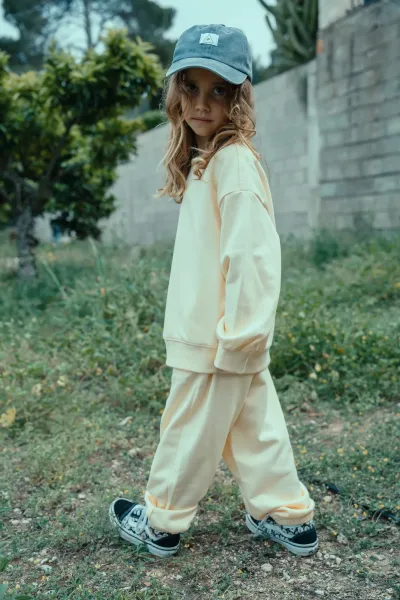 Sudadera Lisa Oversize Amarillo
