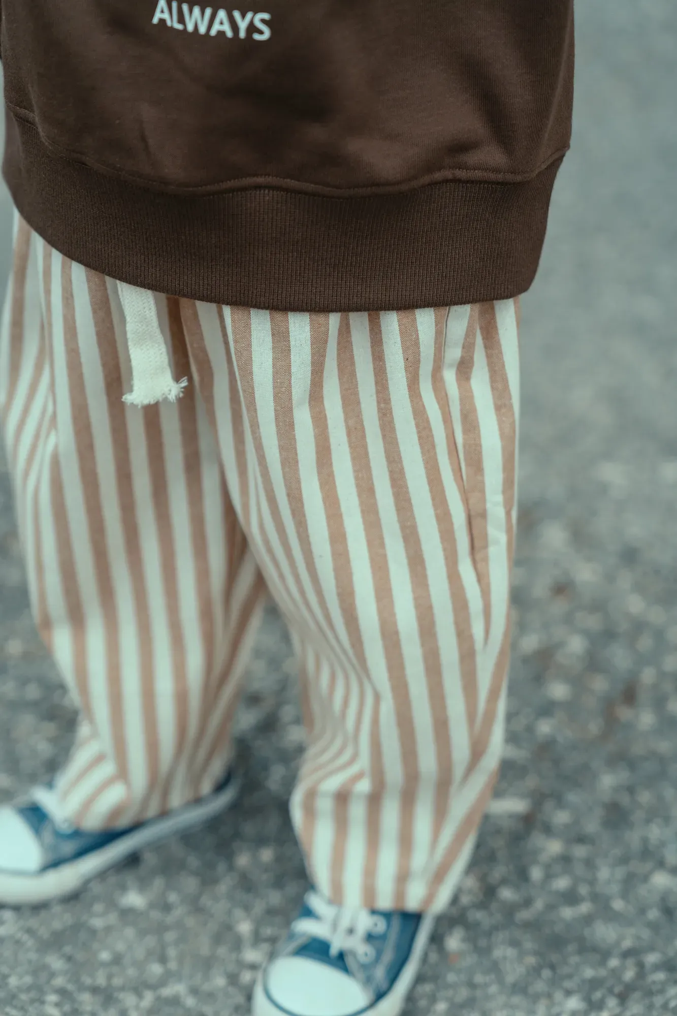 Pantalón Recto Rayas Beige