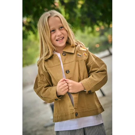 Cazadora Canvas Beige Con Parches